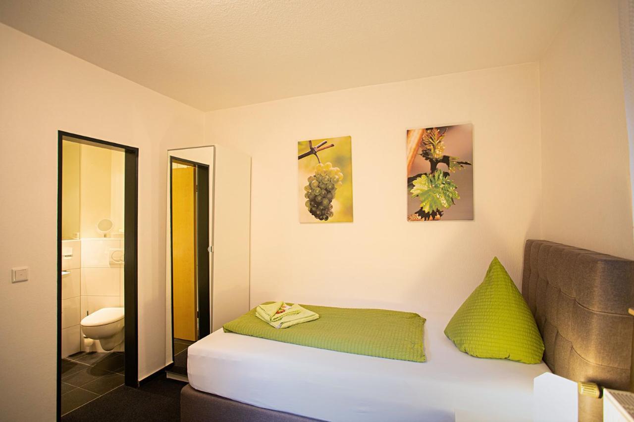 Hotel Emmerich Winningen Exterior photo