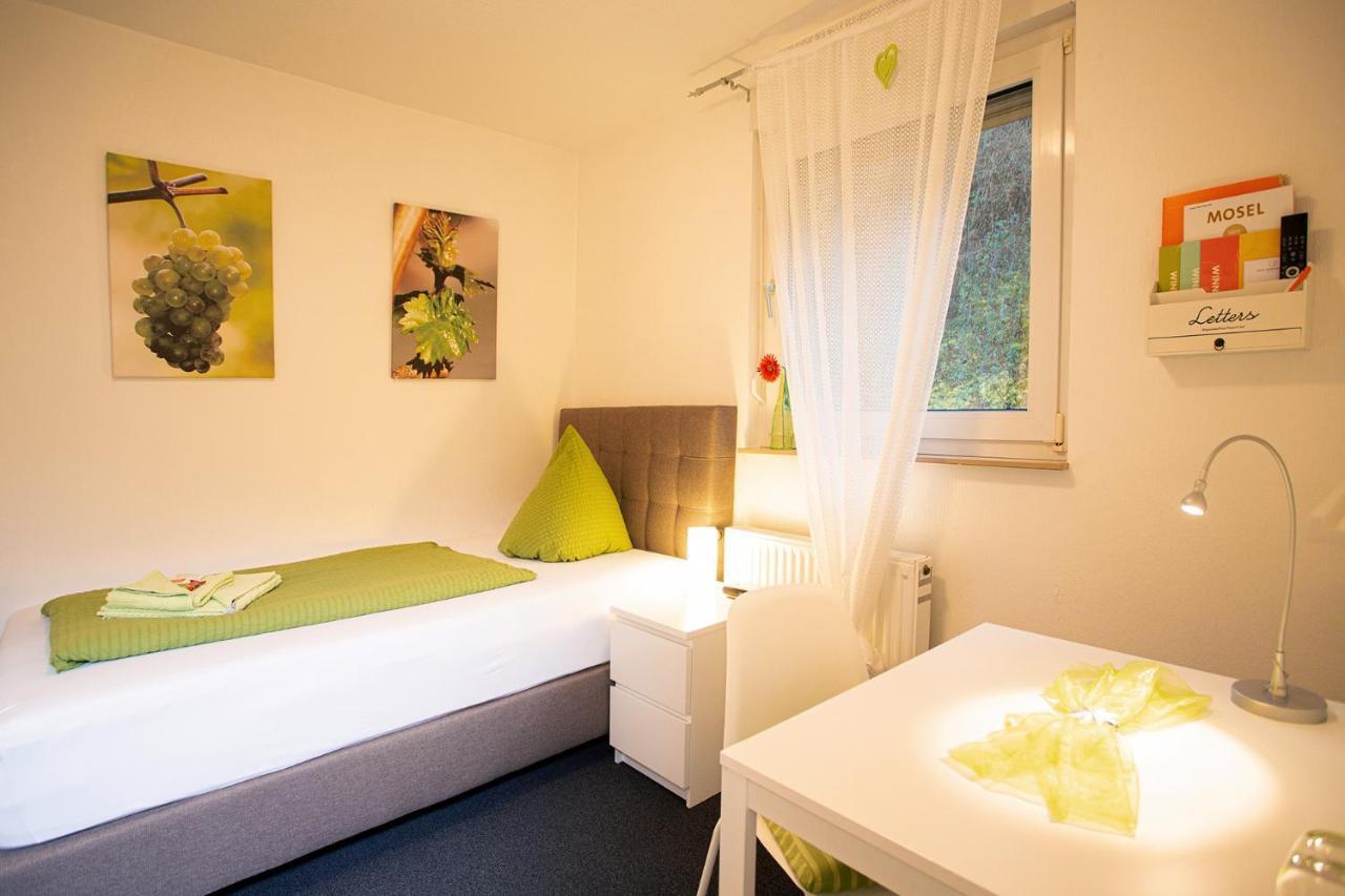 Hotel Emmerich Winningen Exterior photo